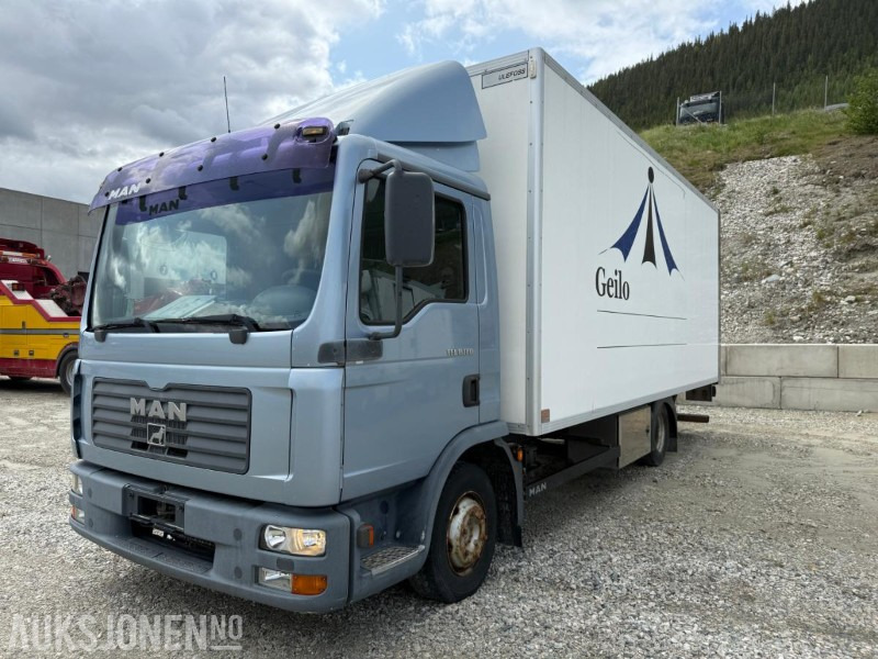 2005 MAN TGL - Box truck: picture 1 2005 MAN TGL - Box truck: picture 1