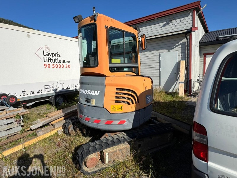 2007 Doosan DX35Z gravemaskin med tilt og pusseskuffe / rep objekt / 1729 timer - Excavator: picture 5 2007 Doosan DX35Z gravemaskin med tilt og pusseskuffe / rep objekt / 1729 timer - Excavator: picture 5