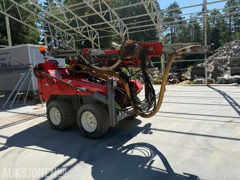 2008 Tamrock commando 120R BORERIGG - SERVICEHISTORIKK. - Drilling rig: picture 2 2008 Tamrock commando 120R BORERIGG - SERVICEHISTORIKK. - Drilling rig: picture 2