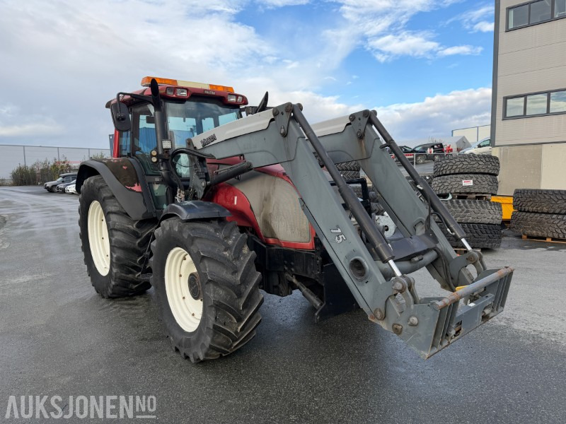 2008 Valtra T-180 Traktor med frontlaster / 1362 timer - Farm tractor: picture 2 2008 Valtra T-180 Traktor med frontlaster / 1362 timer - Farm tractor: picture 2