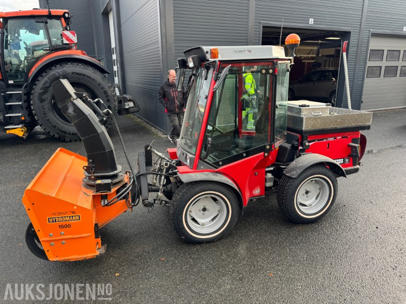 2010 Antonio Carraro Superparc 4400 HST MED SNØFRESER, KOST OG STRØKASSE - Farm tractor: picture 1 2010 Antonio Carraro Superparc 4400 HST MED SNØFRESER, KOST OG STRØKASSE - Farm tractor: picture 1