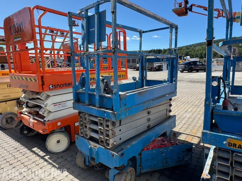 2010 Genie GS1932 sakselift / 8 meter / rep.objekt - Aerial platform: picture 1 2010 Genie GS1932 sakselift / 8 meter / rep.objekt - Aerial platform: picture 1