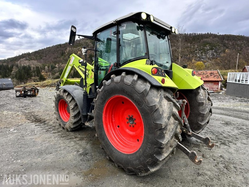 2011 Claas Arion 430 med FL100 frontlaster – 133 hk, nye dekk, kamera og hydraulisk redskapslås, 3755 timer - Farm tractor: picture 3 2011 Claas Arion 430 med FL100 frontlaster – 133 hk, nye dekk, kamera og hydraulisk redskapslås, 3755 timer - Farm tractor: picture 3