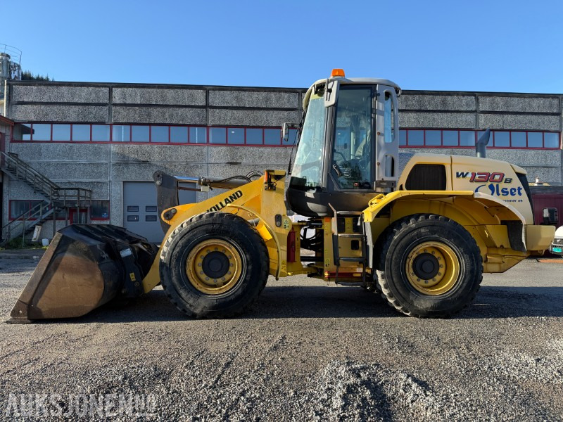 2011 New Holland W130B hjullaster – kun 3 580 timer - Wheel loader: picture 2 2011 New Holland W130B hjullaster – kun 3 580 timer - Wheel loader: picture 2