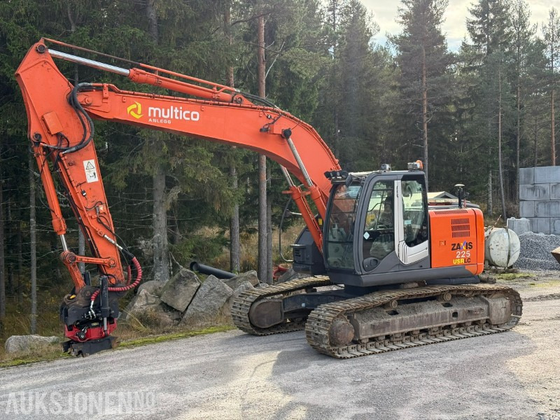 2012 Hitachi 225 USRLC Korthekk Gravemaskin m/topcon gps - Excavator: picture 1 2012 Hitachi 225 USRLC Korthekk Gravemaskin m/topcon gps - Excavator: picture 1