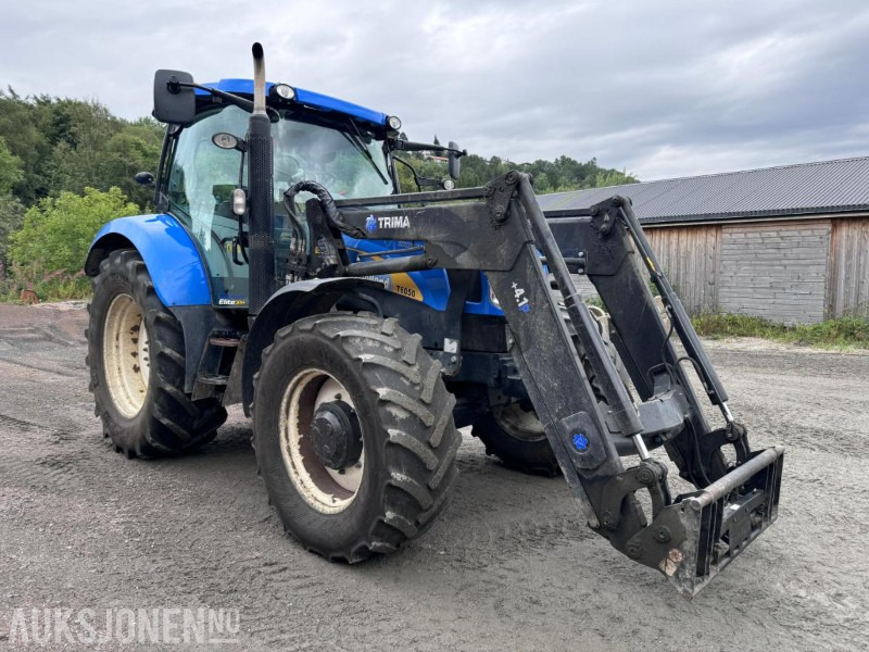 2012 New Holland T6050 med Trima +4.1P frontlaster og panser beskytter - 40 km/t - Farm tractor: picture 3 2012 New Holland T6050 med Trima +4.1P frontlaster og panser beskytter - 40 km/t - Farm tractor: picture 3