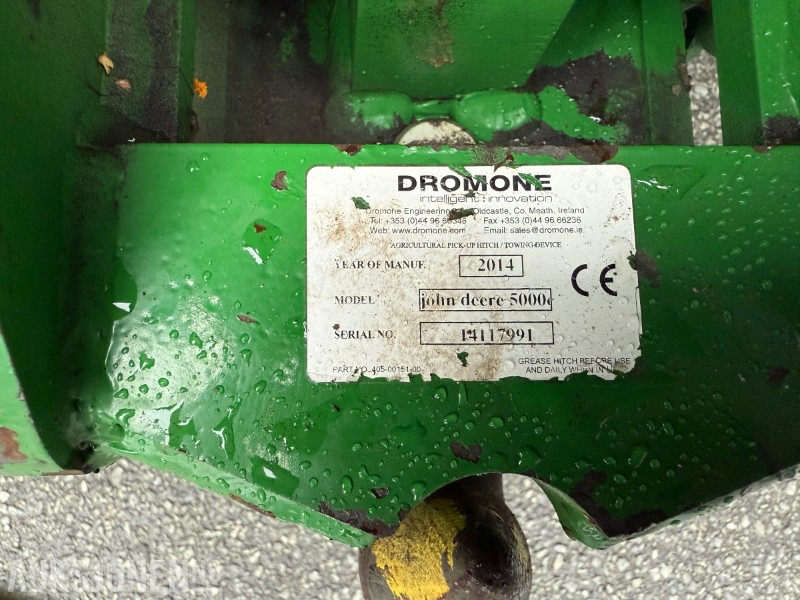 Farm tractor 2013 John Deere 5055E 40 km TRAKTOR: picture 14