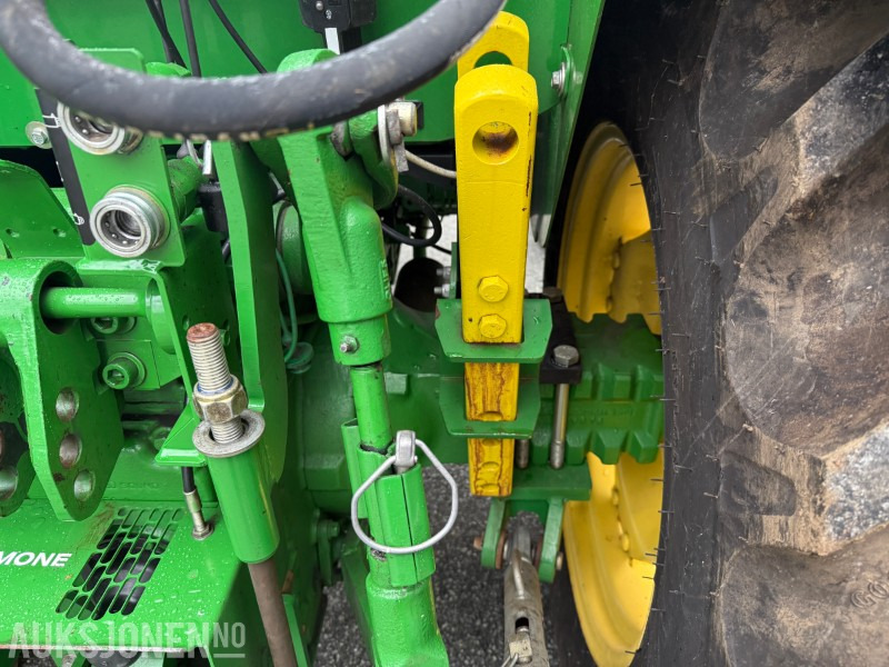 Farm tractor 2013 John Deere 5055E 40 km TRAKTOR: picture 18