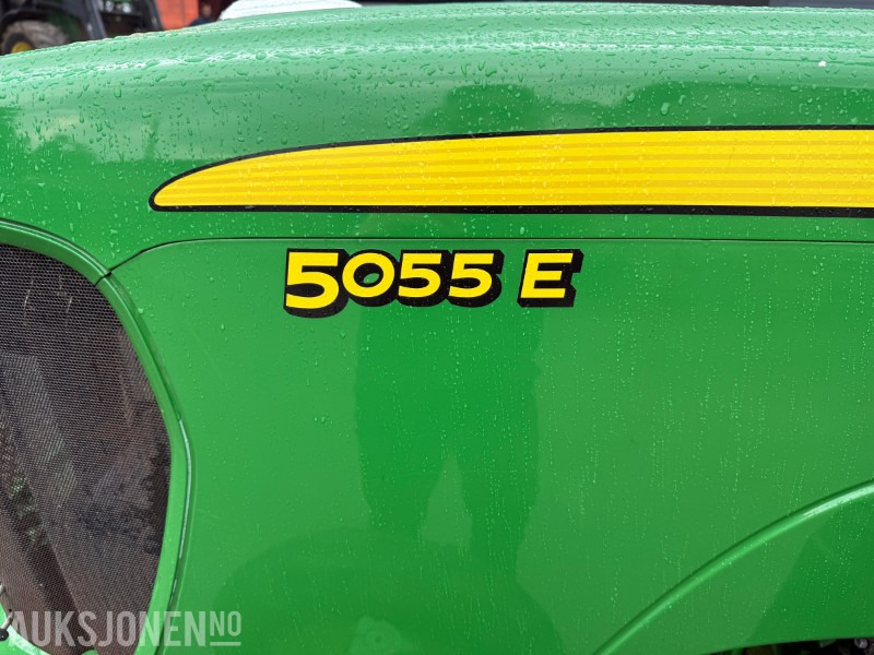 Farm tractor 2013 John Deere 5055E 40 km TRAKTOR: picture 9