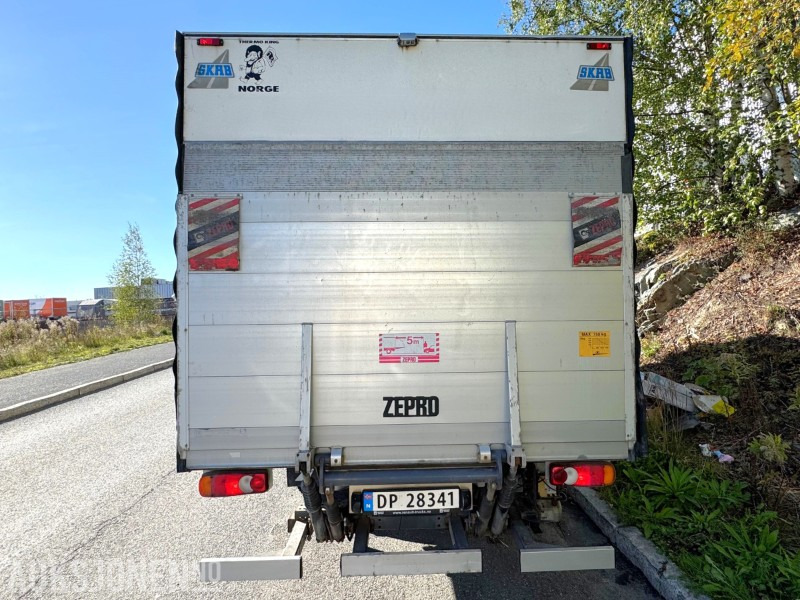 2013 Renault Master kjølebil, Thermo King, Z-Lift, SKAB, ryggekamera, cruise - Box truck: picture 4 2013 Renault Master kjølebil, Thermo King, Z-Lift, SKAB, ryggekamera, cruise - Box truck: picture 4