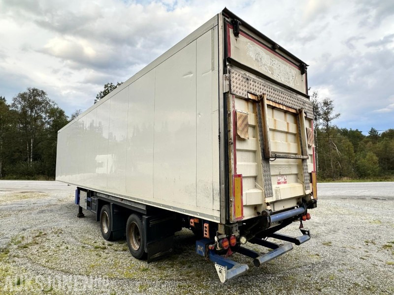 2014 Schmitz CARGOBULL SKO 20/LZG-13.4 FP 80/45 med lift - Refrigerator semi-trailer: picture 3 2014 Schmitz CARGOBULL SKO 20/LZG-13.4 FP 80/45 med lift - Refrigerator semi-trailer: picture 3