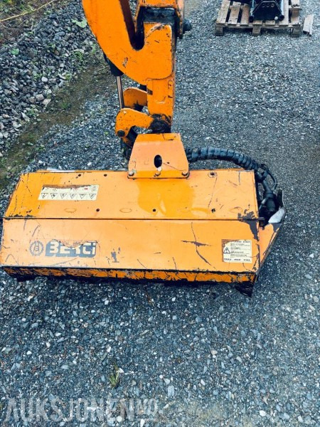 2015 Berti 600 FB600 A.H.G - Krattknuser/kantklipper - Farm tractor: picture 4 2015 Berti 600 FB600 A.H.G - Krattknuser/kantklipper - Farm tractor: picture 4