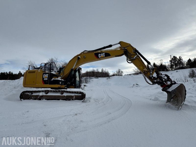 2015 Cat 320EL - Tiltrotator - Skuff - GPS - 5593T - Excavator: picture 4 2015 Cat 320EL - Tiltrotator - Skuff - GPS - 5593T - Excavator: picture 4