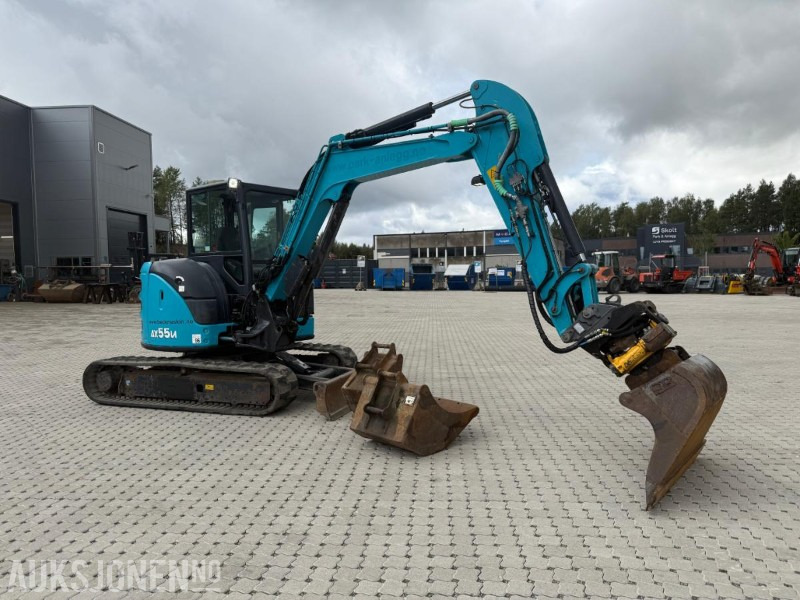 2016 Airman AX55U-6A BELTEGRAVER ENGCON TILTROTATOR SENTRALSMØRING SERVICEHISTORIKK 3 SKUFFER. - Excavator: picture 2 2016 Airman AX55U-6A BELTEGRAVER ENGCON TILTROTATOR SENTRALSMØRING SERVICEHISTORIKK 3 SKUFFER. - Excavator: picture 2