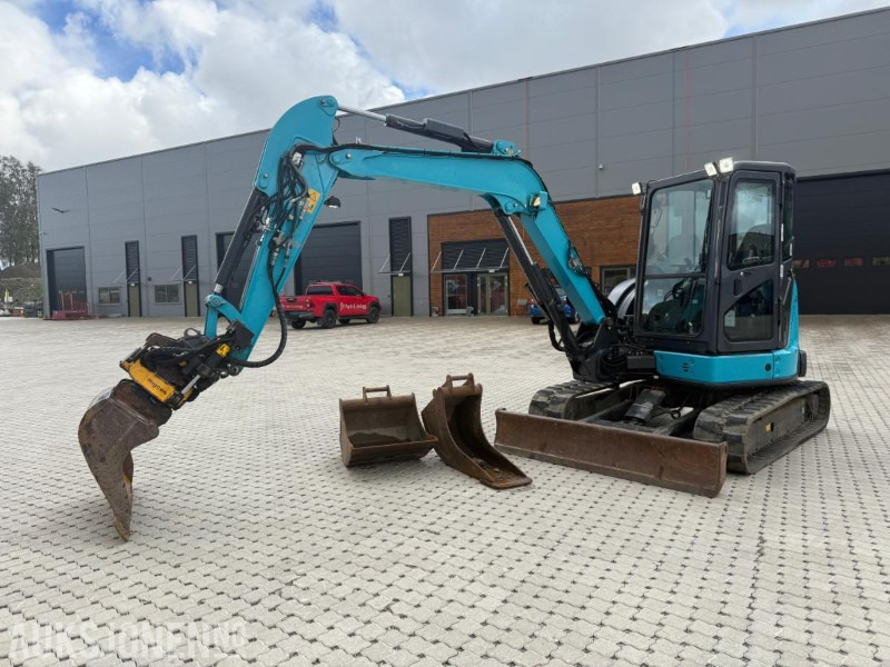 2016 Airman AX55U-6A BELTEGRAVER ENGCON TILTROTATOR SENTRALSMØRING SERVICEHISTORIKK 3 SKUFFER. - Excavator: picture 1 2016 Airman AX55U-6A BELTEGRAVER ENGCON TILTROTATOR SENTRALSMØRING SERVICEHISTORIKK 3 SKUFFER. - Excavator: picture 1