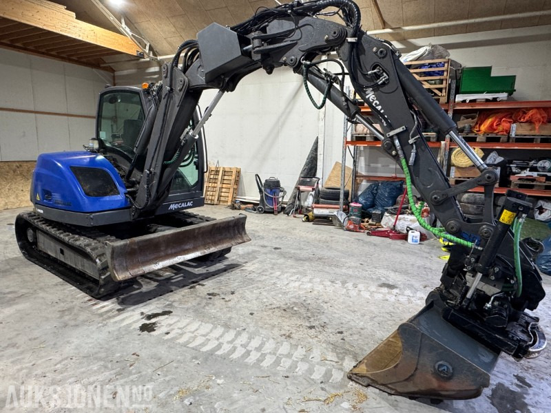 2016 Mecalac 8MCR-T4 gravemaskin - Mini excavator: picture 2 2016 Mecalac 8MCR-T4 gravemaskin - Mini excavator: picture 2