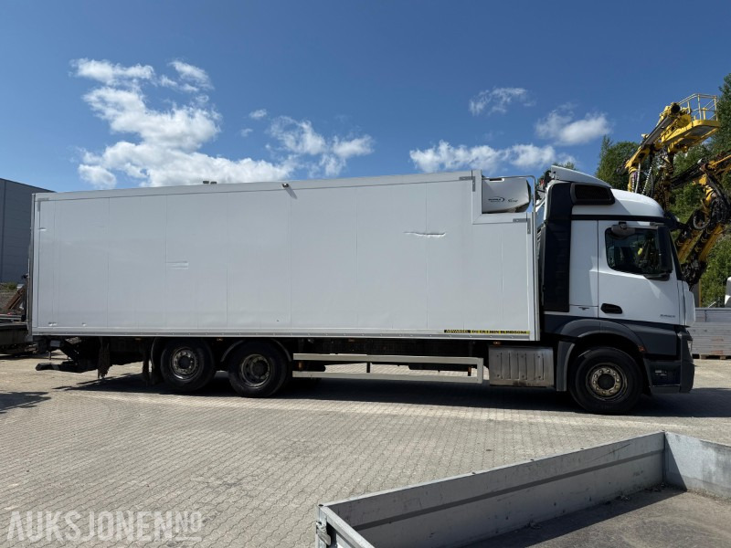 2016 Mercedes-Benz Actros 2553, 530hk, skapbil med kjøling, baklem, automat, - Box truck: picture 4 2016 Mercedes-Benz Actros 2553, 530hk, skapbil med kjøling, baklem, automat, - Box truck: picture 4