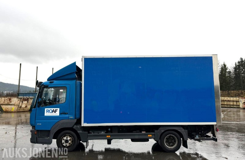 2017 Mercedes-Benz ATEGO 818 L skapbil | Palfinger lift | Ulefoss skap - Box truck: picture 2 2017 Mercedes-Benz ATEGO 818 L skapbil | Palfinger lift | Ulefoss skap - Box truck: picture 2