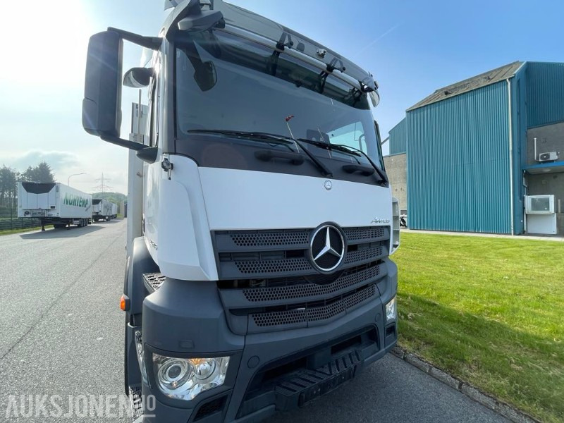 2017 Mercedes-Benz Antos Distribusjonsbil med kjøl Nordic Supra 850 - Lift - 121984 km. - Box truck: picture 4 2017 Mercedes-Benz Antos Distribusjonsbil med kjøl Nordic Supra 850 - Lift - 121984 km. - Box truck: picture 4