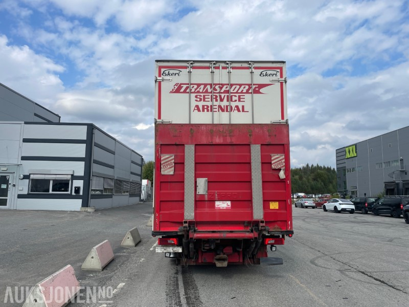 Box truck 2017 Scania R-580 Ekeriskap m/full sideåpning og 2t bakløfter: picture 7