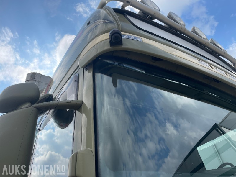 Box truck 2017 Scania R-580 Ekeriskap m/full sideåpning og 2t bakløfter: picture 17