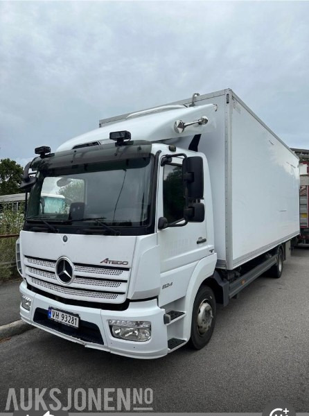 2018 Mercedes-Benz ATEGO 824 lastebil automat 16 paller - Box truck: picture 2 2018 Mercedes-Benz ATEGO 824 lastebil automat 16 paller - Box truck: picture 2