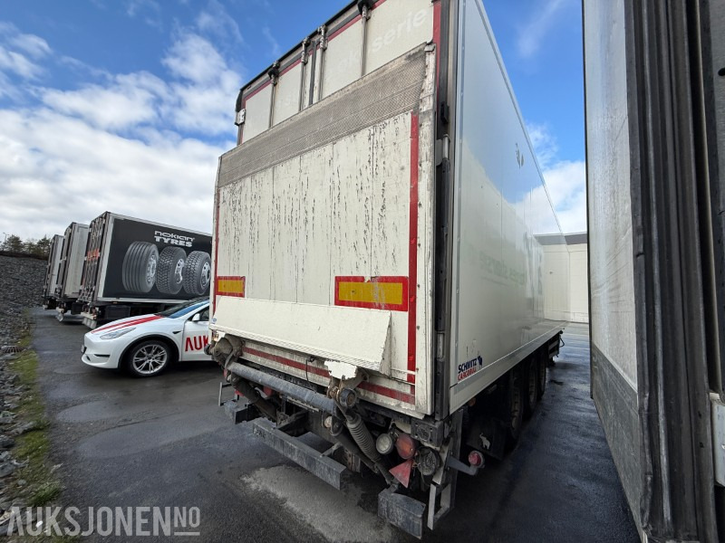 2018 Schmitz Cargobull SKO 24/L-13,4 FP 45 COOL - 2018 - Refrigerator semi-trailer: picture 4 2018 Schmitz Cargobull SKO 24/L-13,4 FP 45 COOL - 2018 - Refrigerator semi-trailer: picture 4