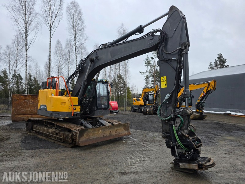 2018 Volvo ECR235EL 27 T gravemaskin rototilt med grip 7876 Timer - Excavator: picture 2 2018 Volvo ECR235EL 27 T gravemaskin rototilt med grip 7876 Timer - Excavator: picture 2