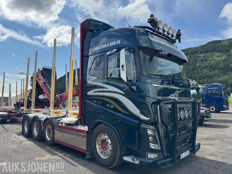 2018 Volvo FH16 8X4 komplett tømmerbil med kran og henger. - Log truck, Crane truck: picture 4 2018 Volvo FH16 8X4 komplett tømmerbil med kran og henger. - Log truck, Crane truck: picture 4