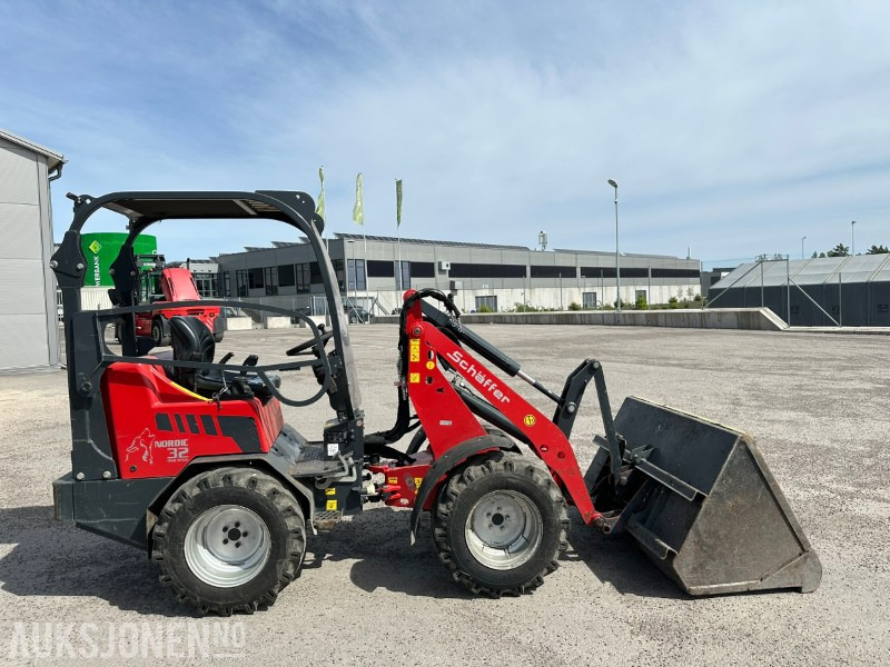 2019 Schäffer 032 Nordic kompaktlaser med skuffe - Skid steer loader: picture 3 2019 Schäffer 032 Nordic kompaktlaser med skuffe - Skid steer loader: picture 3