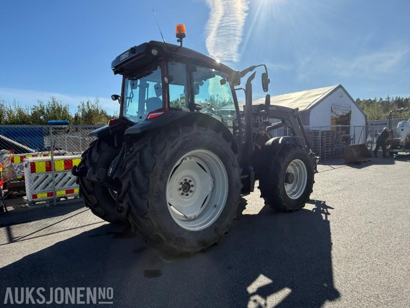 2020 Valtra A134 Traktor m/frontlaster. - Farm tractor: picture 4 2020 Valtra A134 Traktor m/frontlaster. - Farm tractor: picture 4