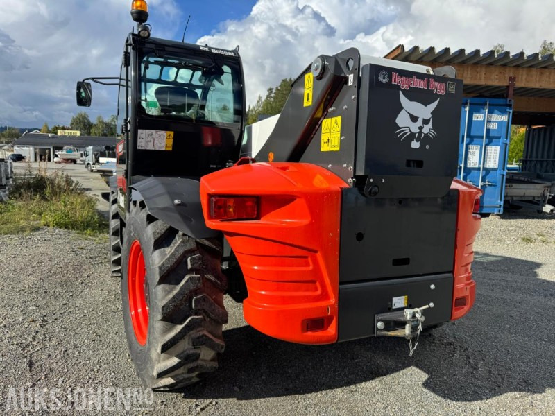 2022 Bobcat T40.180SLPRC teleskoplaster med skuffe og hydraulisk gafler - Telescopic handler: picture 4 2022 Bobcat T40.180SLPRC teleskoplaster med skuffe og hydraulisk gafler - Telescopic handler: picture 4