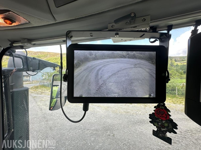 Farm tractor 2022 Claas Axion 870: picture 15