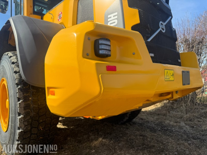 Wheel loader 2024 Volvo L70H2 HJULLASTER MED SKUFFE, SETRALSMØRING, VEKT +++KUN 400 TIMER: picture 9