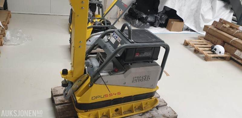 2024 Wacker DPU5545 Vibroplate - Roller: picture 2 2024 Wacker DPU5545 Vibroplate - Roller: picture 2