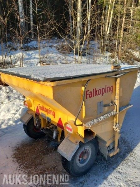 1992 Falkøping strøvogn T15HU - Agricultural machinery: picture 2 1992 Falkøping strøvogn T15HU - Agricultural machinery: picture 2