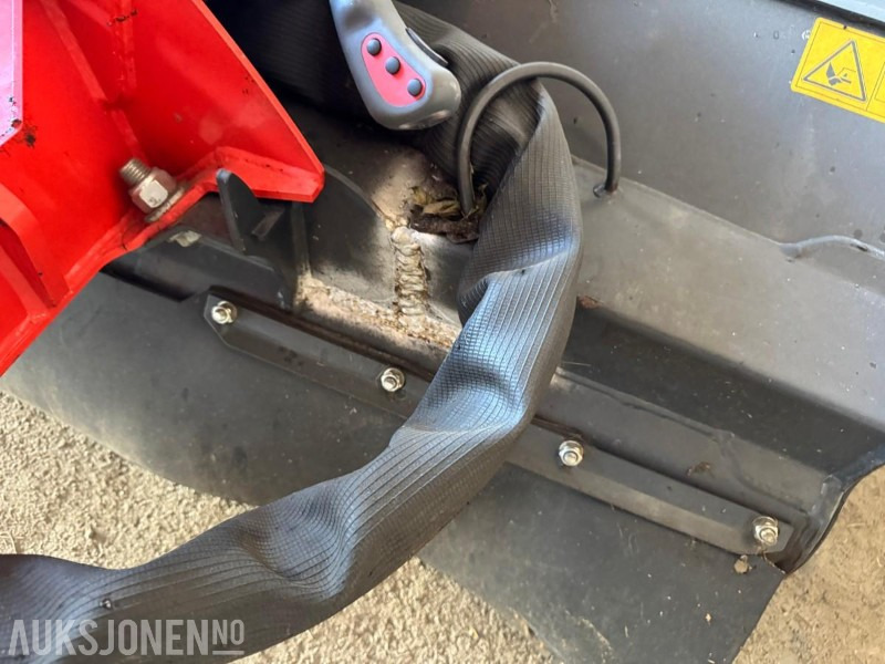 Agricultural machinery 2018 KUHN J6402 KANTKLIPPER: picture 14 Agricultural machinery 2018 KUHN J6402 KANTKLIPPER: picture 14