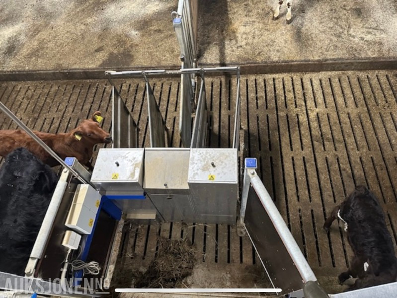 DeLaval CF150X kalvefôringsautomat - Agricultural machinery: picture 2 DeLaval CF150X kalvefôringsautomat - Agricultural machinery: picture 2
