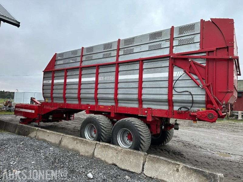 JF ES4200 - SNITTEVOGN - Agricultural machinery: picture 5 JF ES4200 - SNITTEVOGN - Agricultural machinery: picture 5