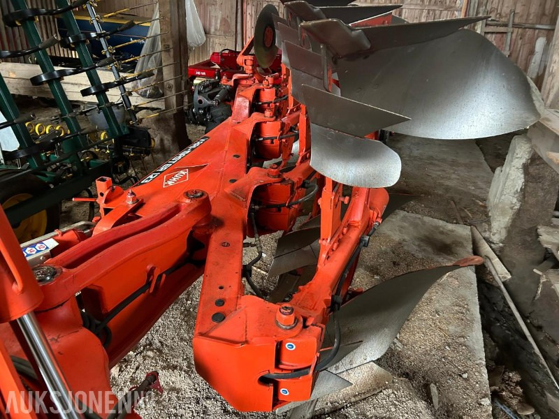 KUHN Vari-Master Vendeplog - Agricultural machinery: picture 4 KUHN Vari-Master Vendeplog - Agricultural machinery: picture 4