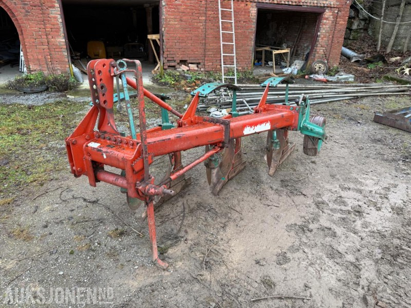Kverneland Modell A 3 - Plog - Agricultural machinery: picture 1 Kverneland Modell A 3 - Plog - Agricultural machinery: picture 1