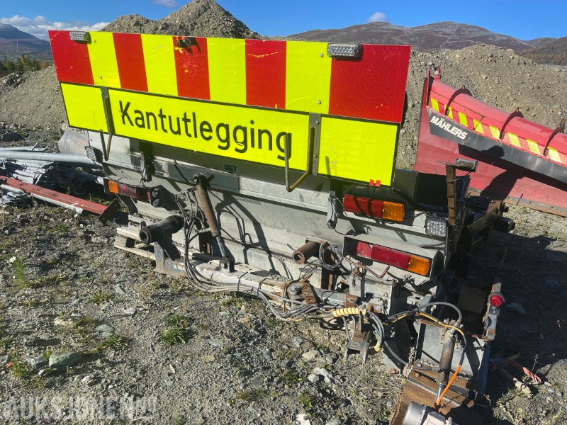 2015 Contrano kantutlegger - Attachment for Construction machinery: picture 2 2015 Contrano kantutlegger - Attachment for Construction machinery: picture 2