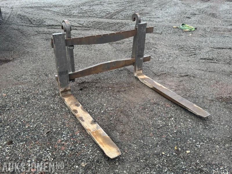 2023 Volvo pallegafler - Attachment for Construction machinery: picture 5 2023 Volvo pallegafler - Attachment for Construction machinery: picture 5