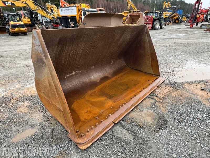 Hjullasterskuffe - Attachment for Construction machinery: picture 5 Hjullasterskuffe - Attachment for Construction machinery: picture 5