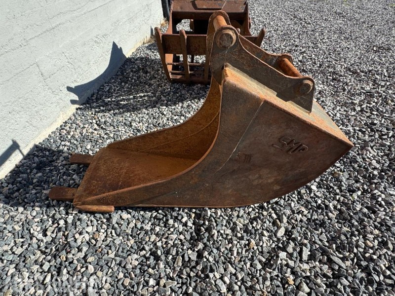 Smalskuffe med S40 feste - Attachment for Construction machinery: picture 4 Smalskuffe med S40 feste - Attachment for Construction machinery: picture 4
