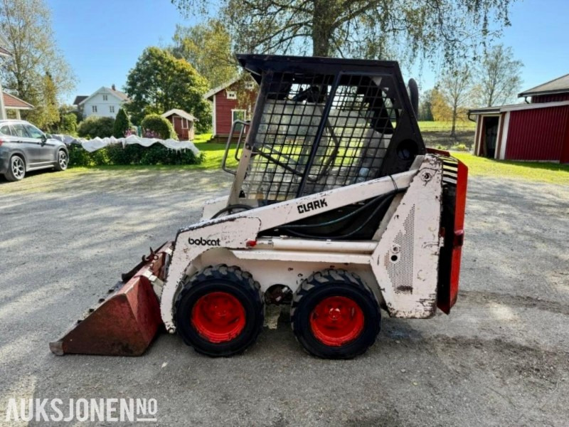 Skid steer loader Bobcat Kompaktlaster - mva fri: picture 8
