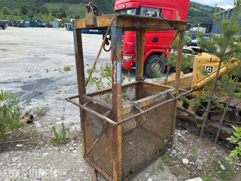 Mannskapskorg til kran - Construction equipment: picture 1 Mannskapskorg til kran - Construction equipment: picture 1