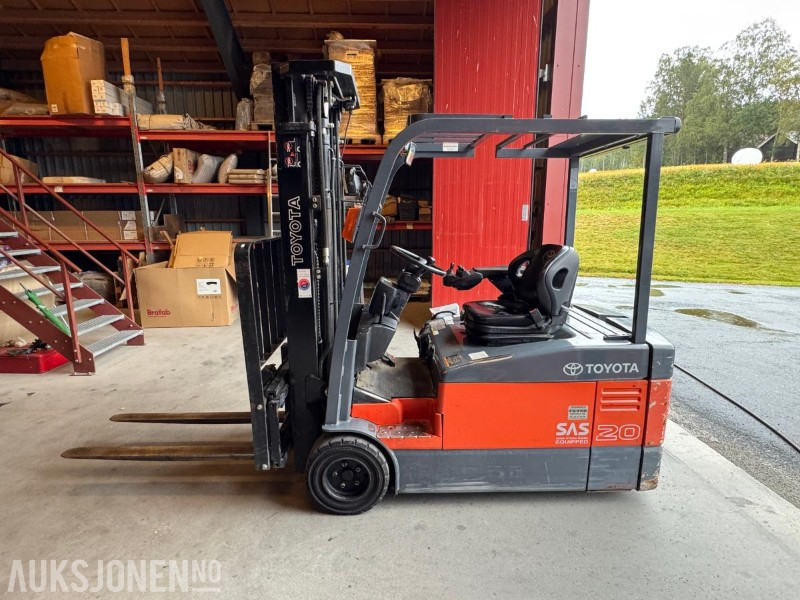 2007 Toyota 7FBEF20 elektrisk truck / 5 meter løftehøyde / Nylig godkjent - Material handling equipment: picture 2 2007 Toyota 7FBEF20 elektrisk truck / 5 meter løftehøyde / Nylig godkjent - Material handling equipment: picture 2