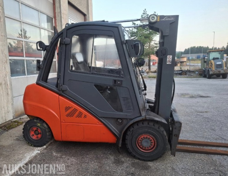 2018 Linde H35D truck 3500kg - Material handling equipment: picture 2 2018 Linde H35D truck 3500kg - Material handling equipment: picture 2