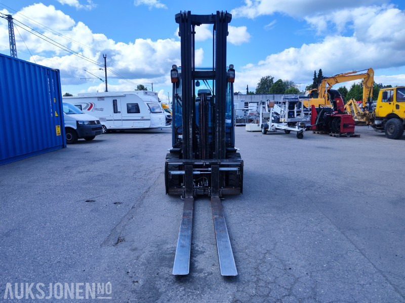 2018 Toyota Tonero 35 8FDJF35 Dieseltruck - Material handling equipment: picture 3 2018 Toyota Tonero 35 8FDJF35 Dieseltruck - Material handling equipment: picture 3